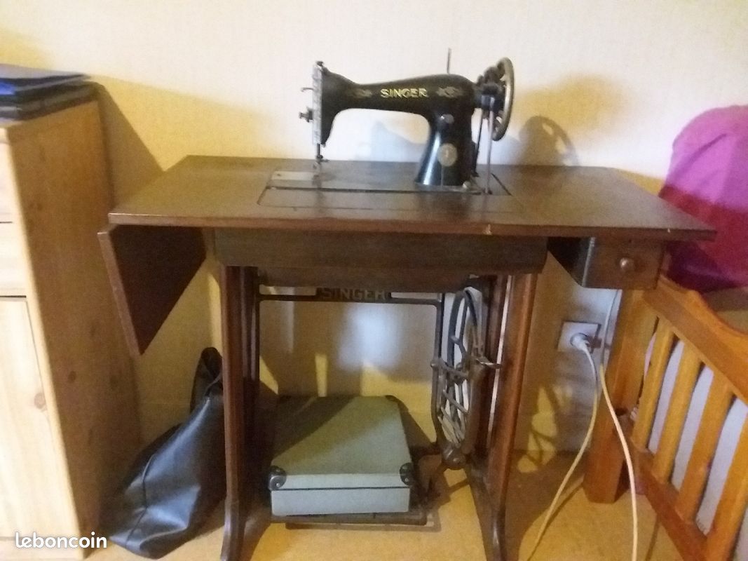 Machine à coudre singer année 30 (image 1)