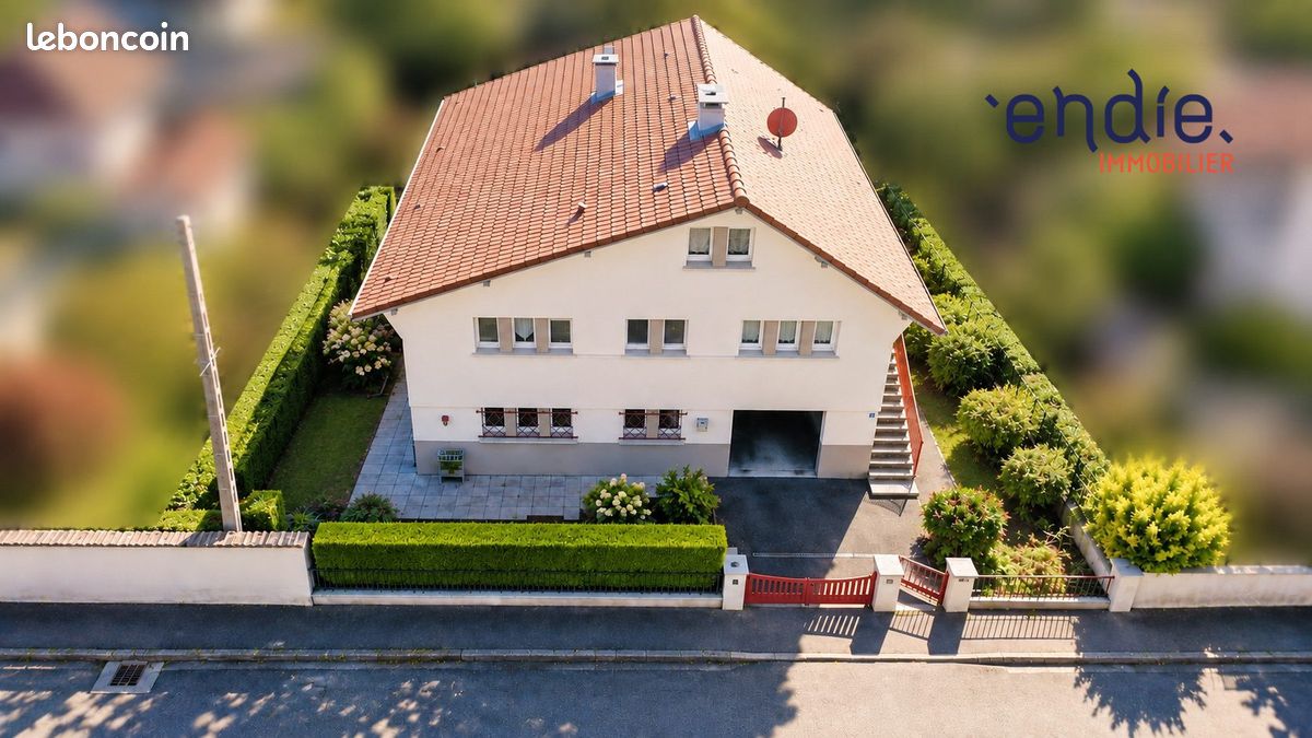 Maison 8 pièces 206 m² · à Valdoie · 206 m² · 238 000 €