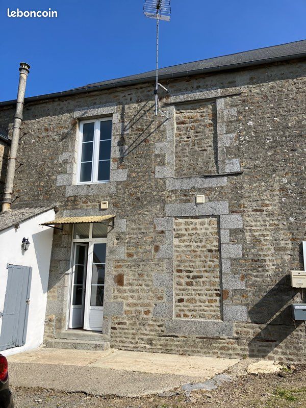 Maison 4 pièces 108 m² · à Sourdeval · 108 m² · 70 000 €