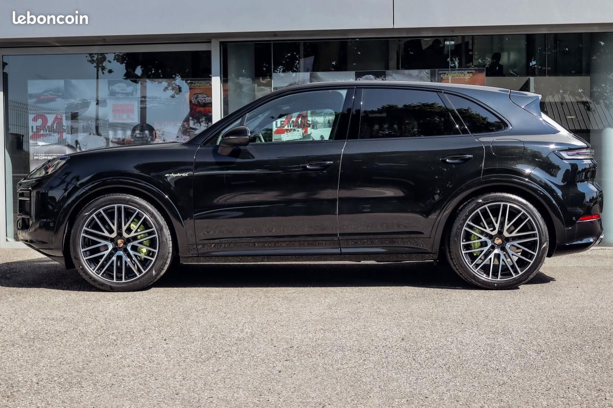 Porsche Cayenne E-Hybrid 3.0 V6 470 ch (image 2)