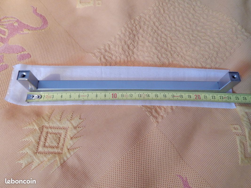 Lot 3 poignées neuves 23.50cm (image 3)