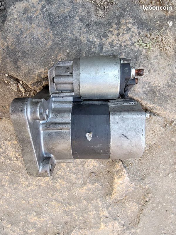 Démarreur Peugeot 206 / 207 / C3 essence (image 1)