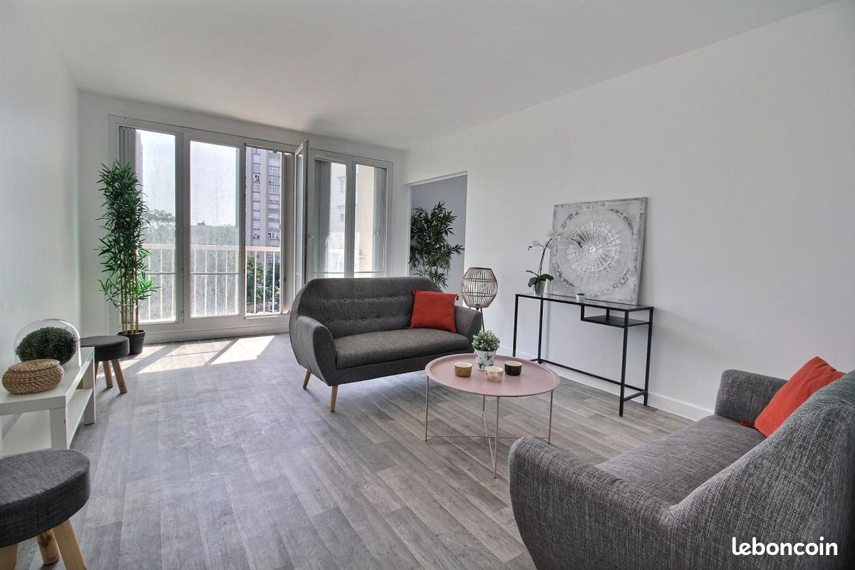 Appartement 5 pièces 99 m² · à Les Lilas · 99 m² · 390 000 €