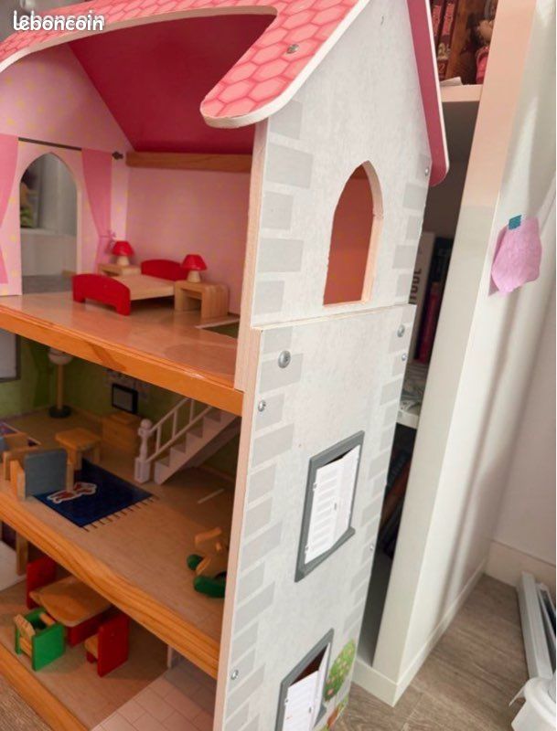 Maison de poupée en bois (image 7)