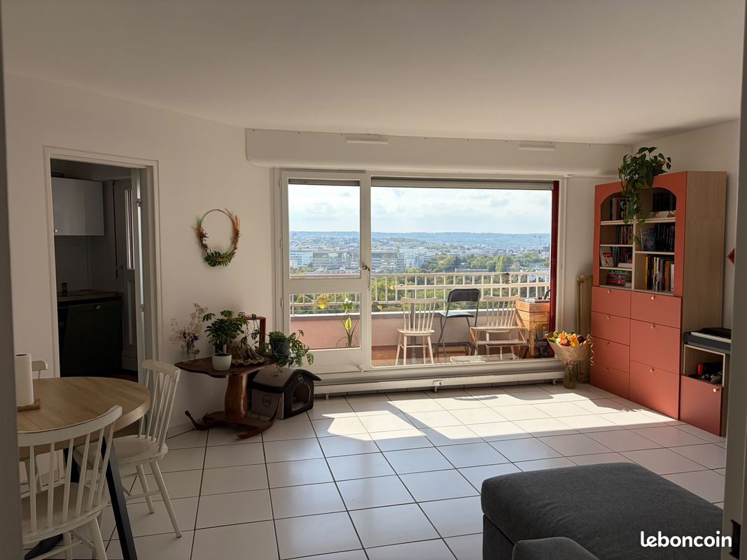 Appartement 3 pièces 82 m² · à Nanterre · 82 m² · 2 000 €/mois