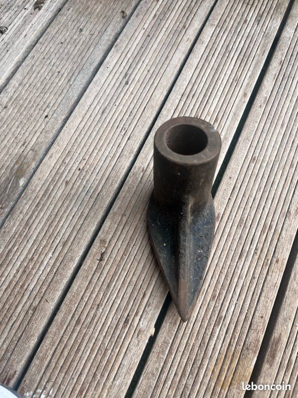 Lot n14 outils de cordonnerie (image 1)