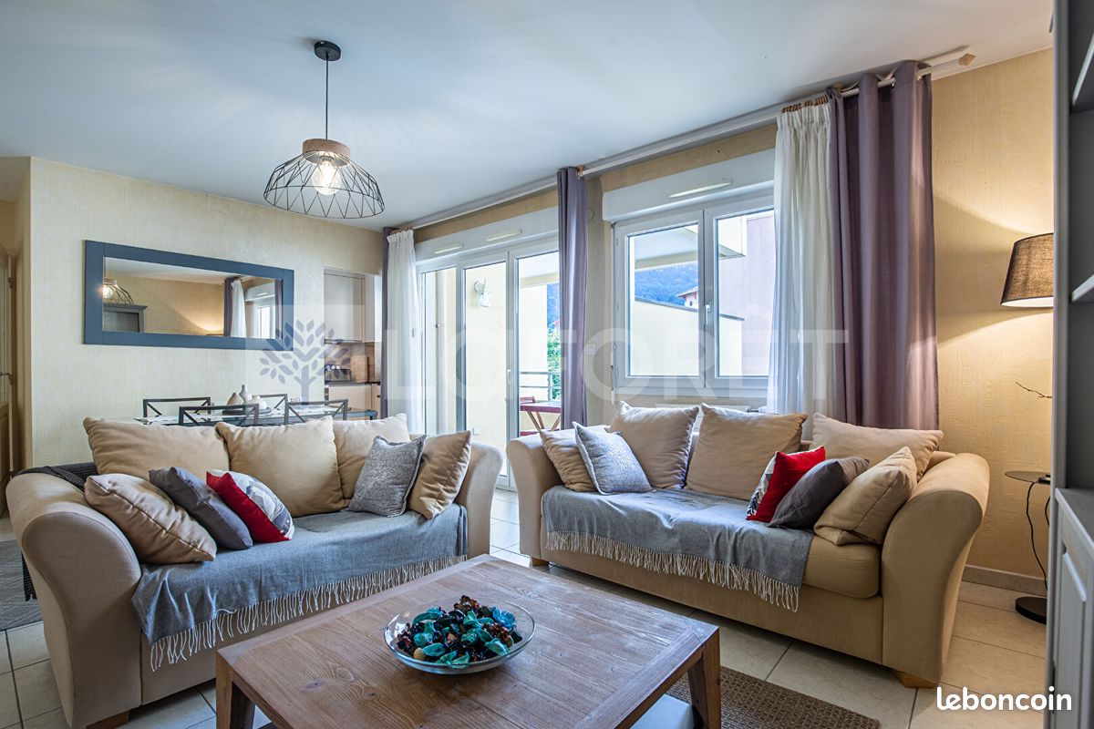 Appartement 2 pièces 58 m² · à Annecy · 58 m² · 1 100 €