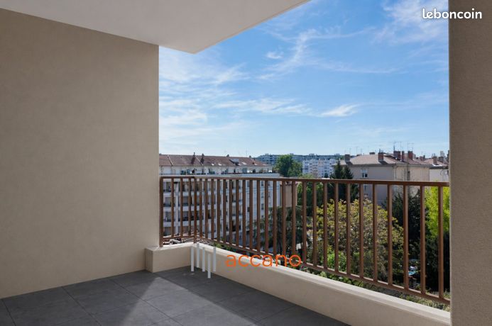 Appartement 4 pièces 77 m² — 9