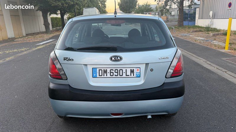 Kia Rio 1.5L CRDI 110 Ch 148000Km Ct Ok (image 12)