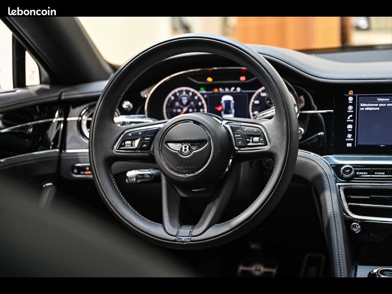 Bentley Flying Spur V6 3.0 HYBRID (image 28)