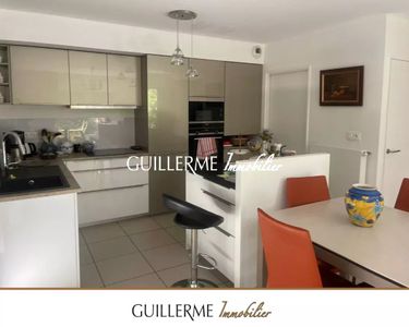 Appartement 385 000 € - 72 m²