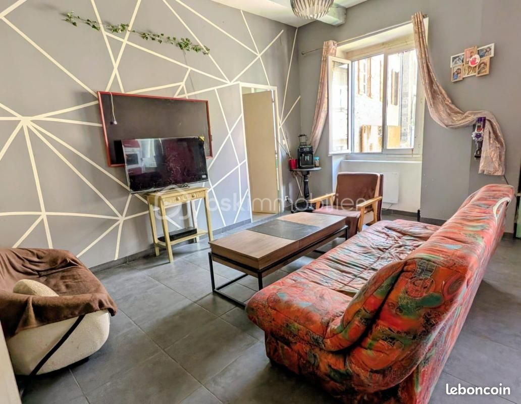 Appartement 3 pièces 55 m² · à Annonay · 55 m² · 68 000 €