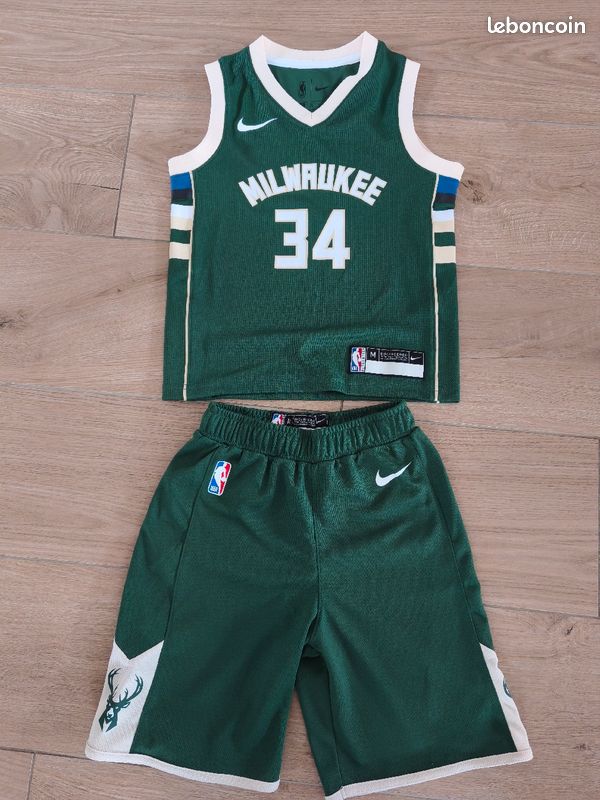 Ensemble maillot short basket NBA Vêtements