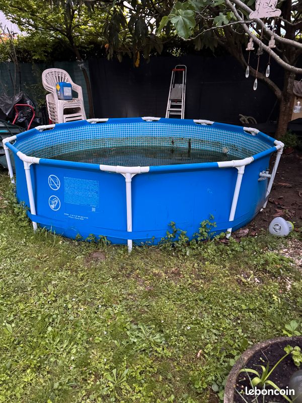 Piscine tubulaire INTEX Metal Frame ronde + Pompe YZAKI (image 1)