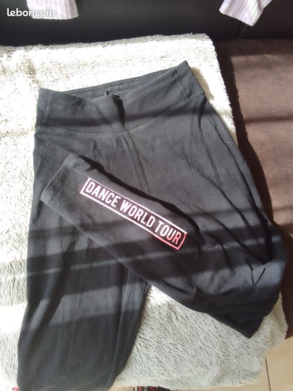 Lot de vêtements taille 14 ans Vêtements