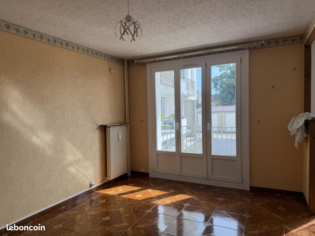 Appartement 2 pièces 57 m² · à Saint-Dizier · 57 m² · 67 000 €