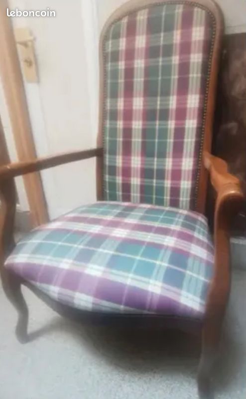Fauteuil voltaire à carreaux (image 2)