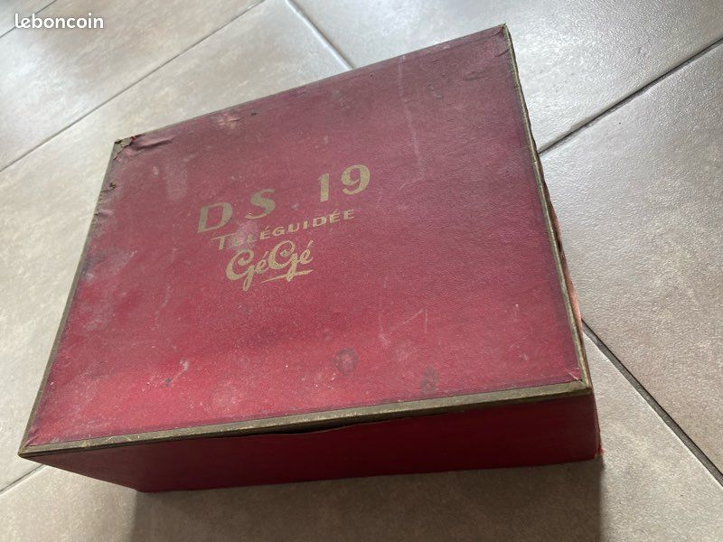 Protection D'essieu Arrière CITROEN DS 19 Par GEGE - Pièce D'origine En Plastique, Occasion France
