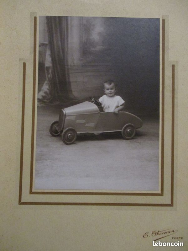 ② collection 4 voiture à pedales 1930 jouet ancien