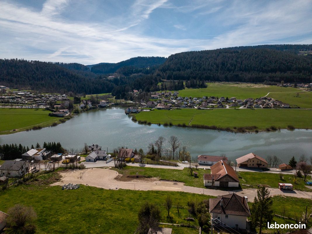 Terrains constructible Villers Le Lac · à Villers-le-Lac · 137 500 €