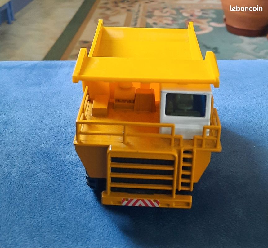 Camion jaune, jouet (image 3)