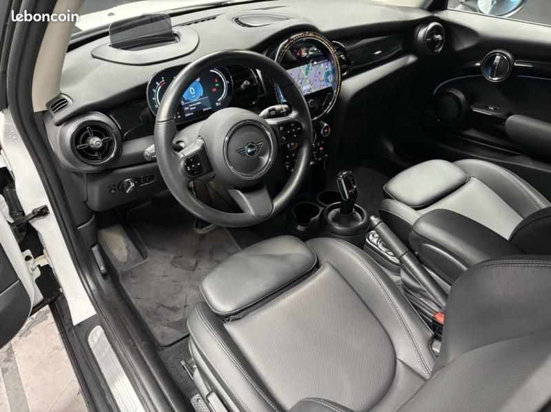 Mini Mini Cooper 136ch Edition Premium Plus BVA7 (image 4)