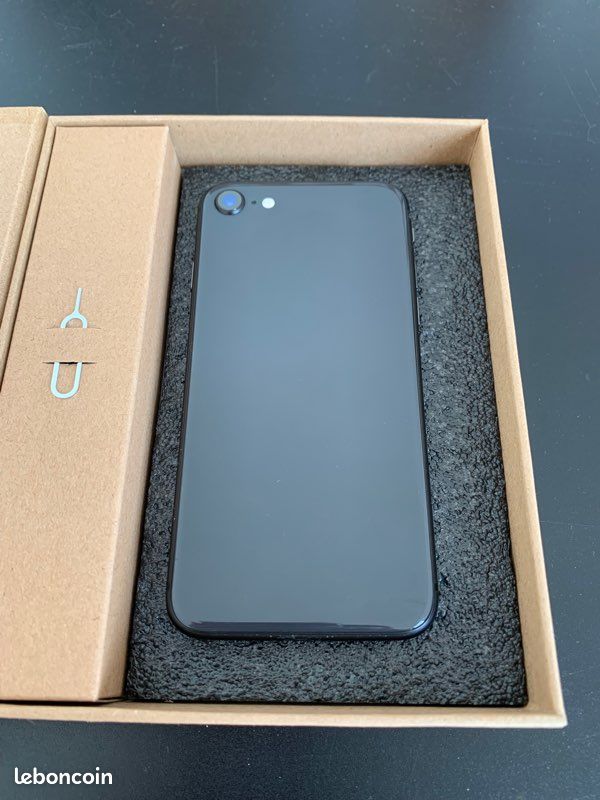 Iphone 8 (image 2)