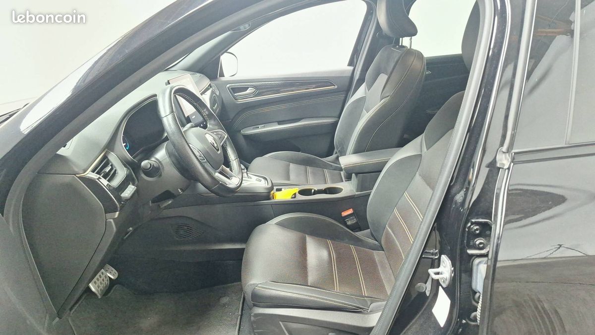 Renault arkana e tech hybride 145 22 engineered (image 12)