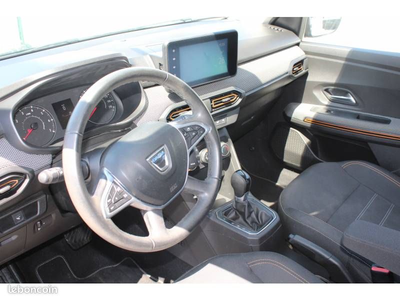 Dacia Sandero TCe 90 CVT - 22 Stepway Confort (image 26)