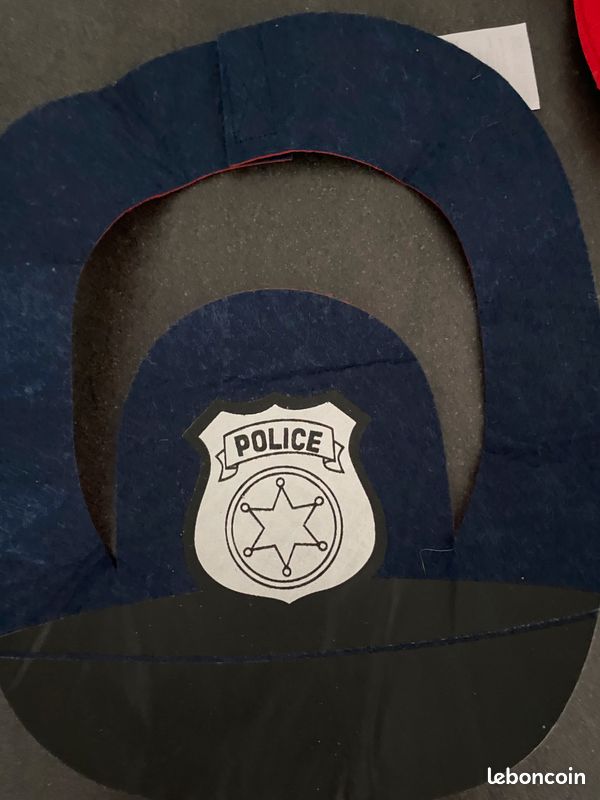 Lot de chapeaux déguisement: pompier, police et chevalier (image 7)