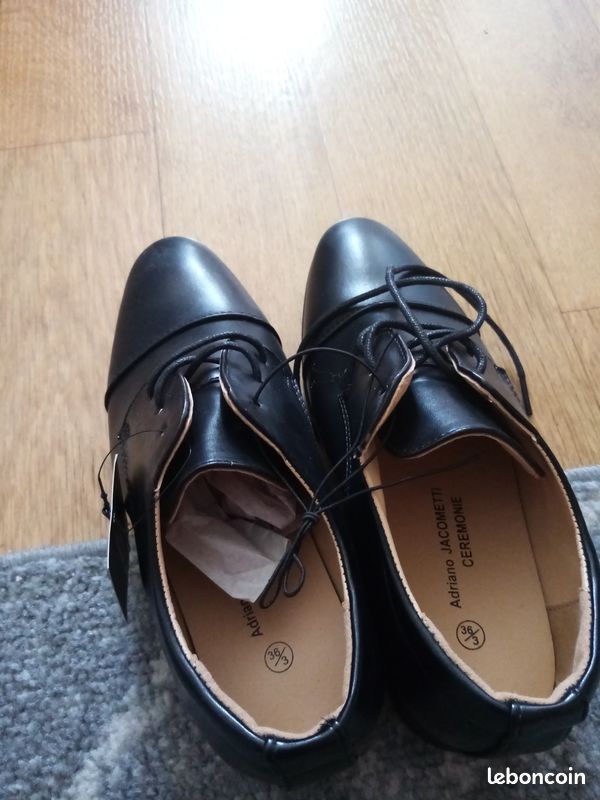 Chaussures (image 1)