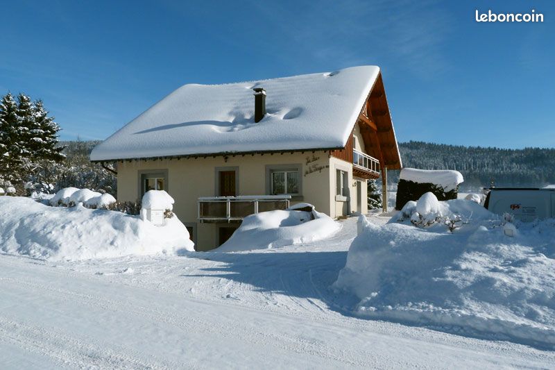 Beau gîte pour 2 à 4 personnes dans le Haut-Doubs, Pays Horloger (image 2)