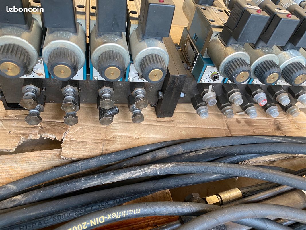 Distributeur Hydraulique (image 2)