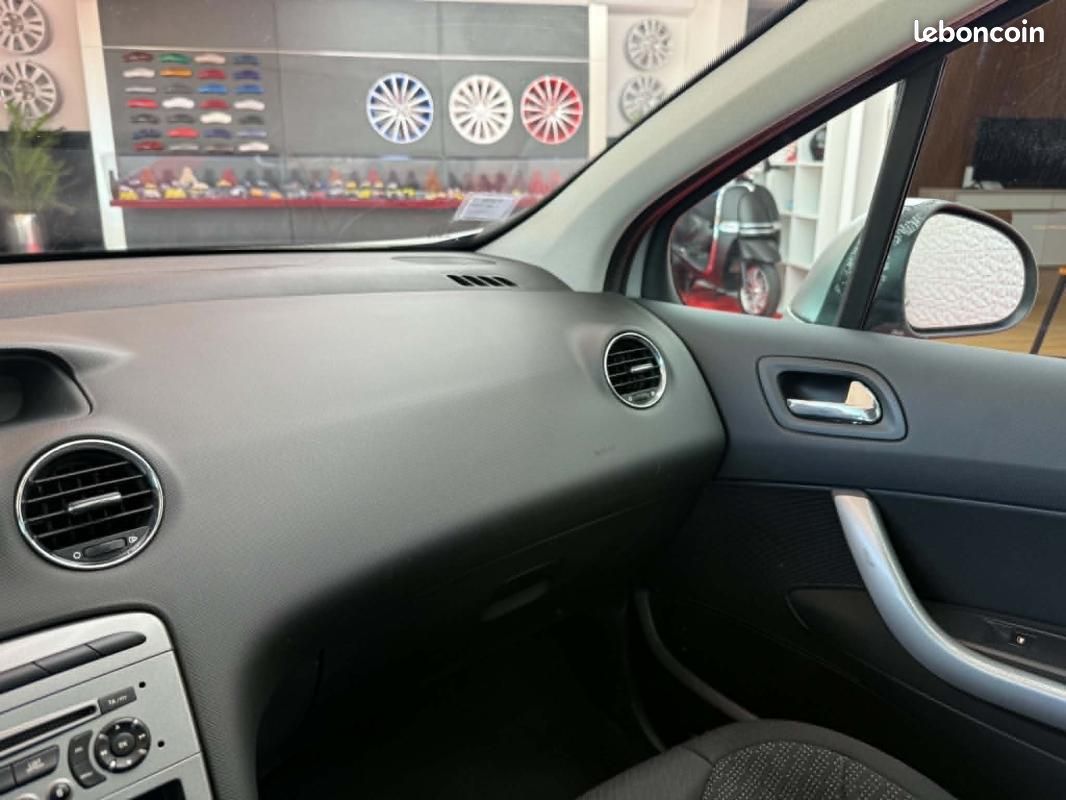 Peugeot 308 SW 1.6 HDi 16V 110 CV (image 10)