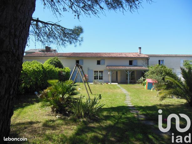 Maison 7 pièces 197 m²