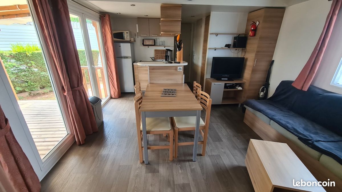 CC507 / Charmettes 4* / MH 40 m2 / 3 chb / 2 sde / 2 wc / Clim / LL (image 3)