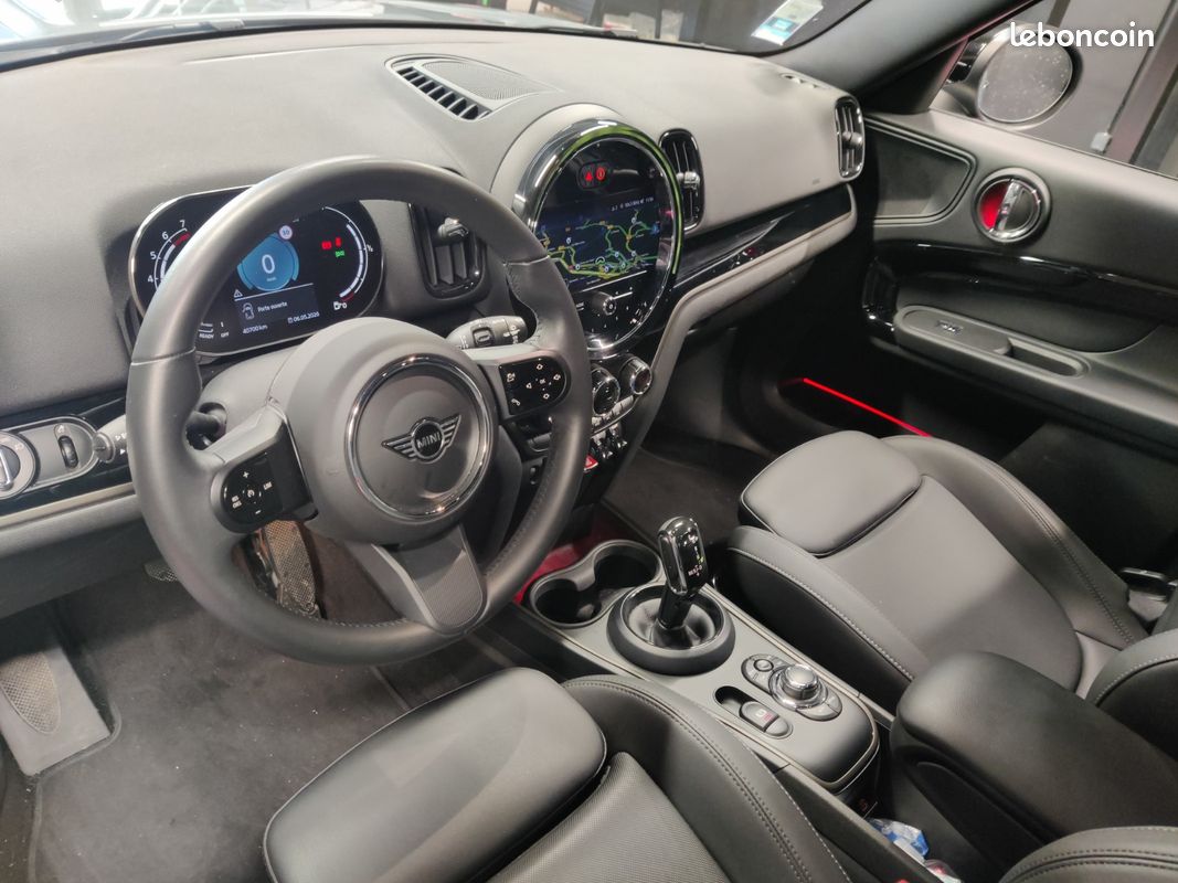MINI COUNTRYMAN F60 LCI 136 ch BVA7 Cooper Edition Highlands (image 11)