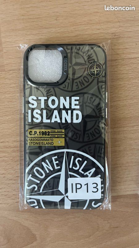 Coque Stone Island Premium Pour IPhone 15 - Noire - En Silicone/caoutchouc - Neuf - Fabriqué En France