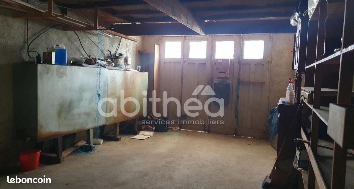 Maison 6 pièces 98 m² - Confolens 16500 (image principale 9)