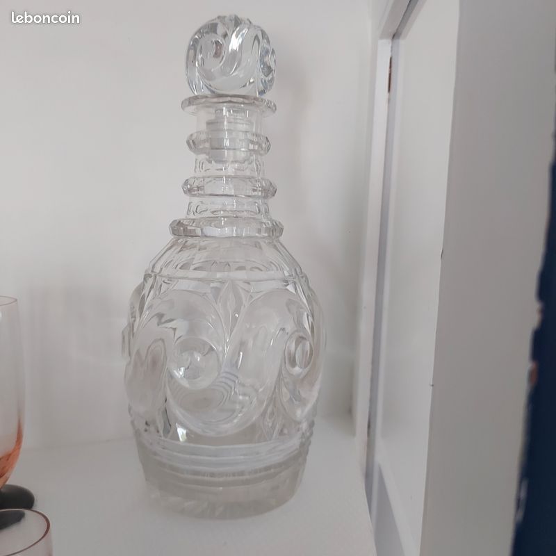 Carafe en cristal (image 1)