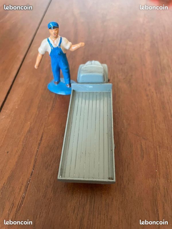 Dinky Toys « Série Dublo » GB Bedford Plateau (10 cm) réf : 066 (image 4)