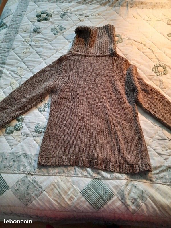 Pull col roulé taille L (image 2)
