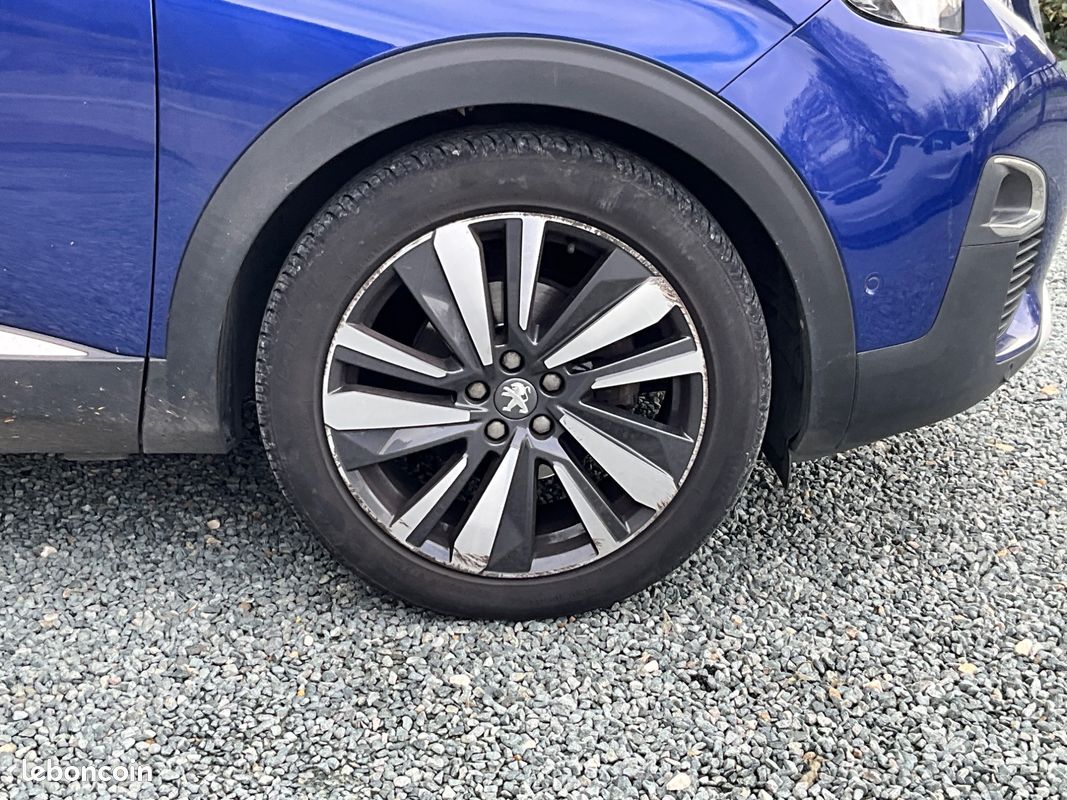 Peugeot 3008 ii 1.2 130ch / gt-line / suivi (image 29)