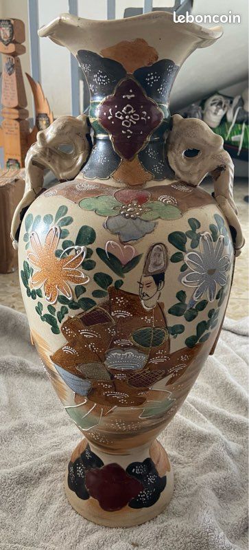 Lot de deux vases (image 8)