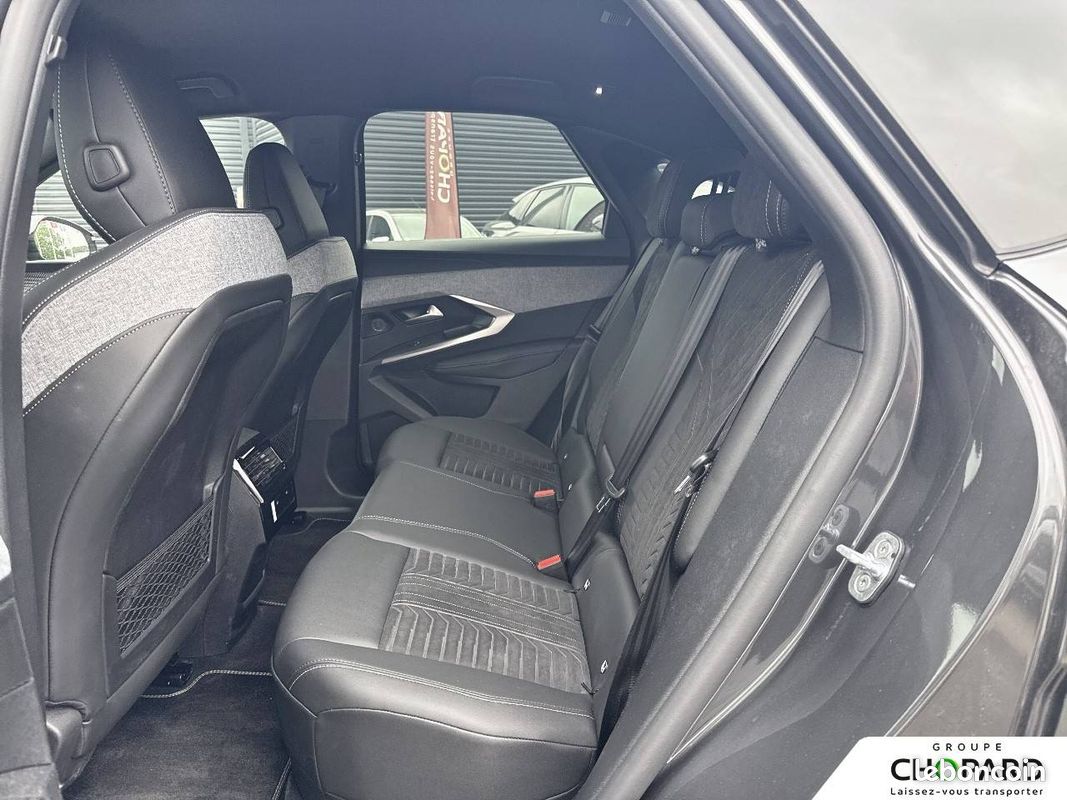 PEUGEOT 208 Hybrid 110 ch e-DCS6 Allure (image 11)