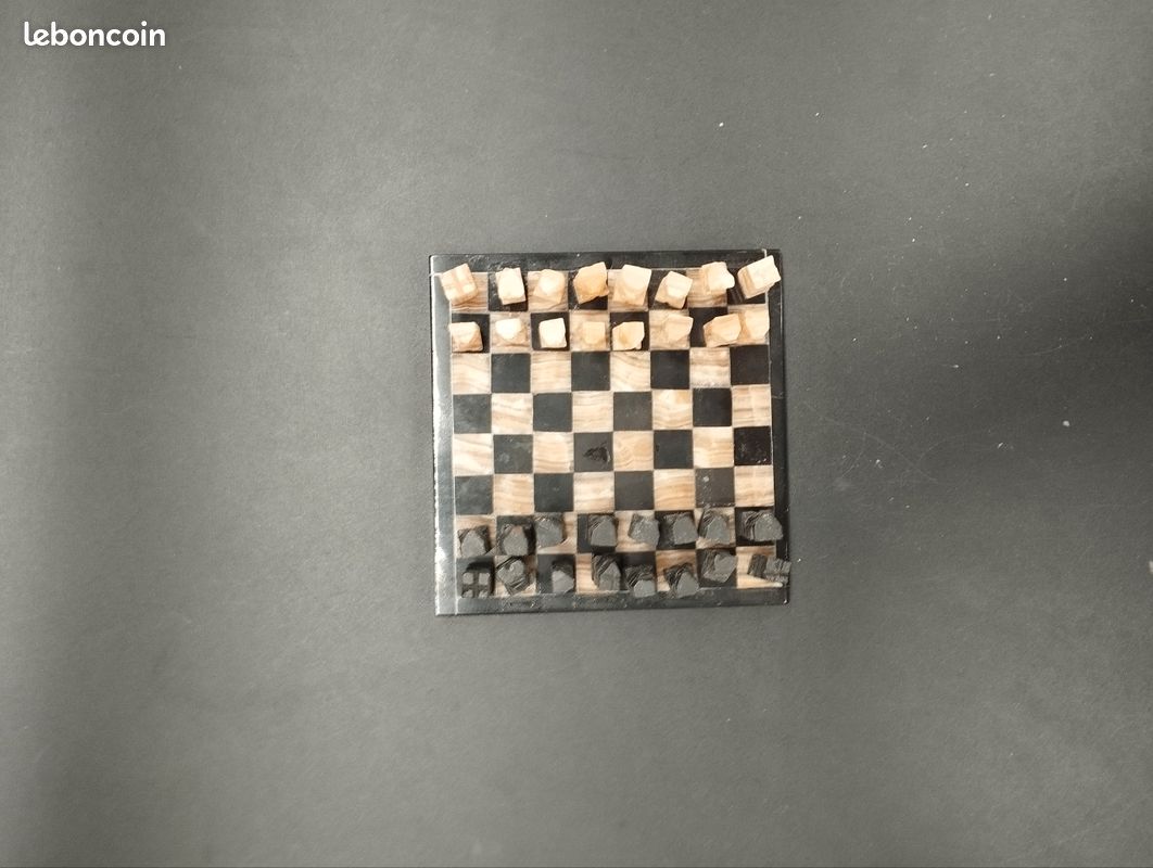 Jeux De Plateau Artisanaux Bord - Créations Uniques Et Originales - Neufs