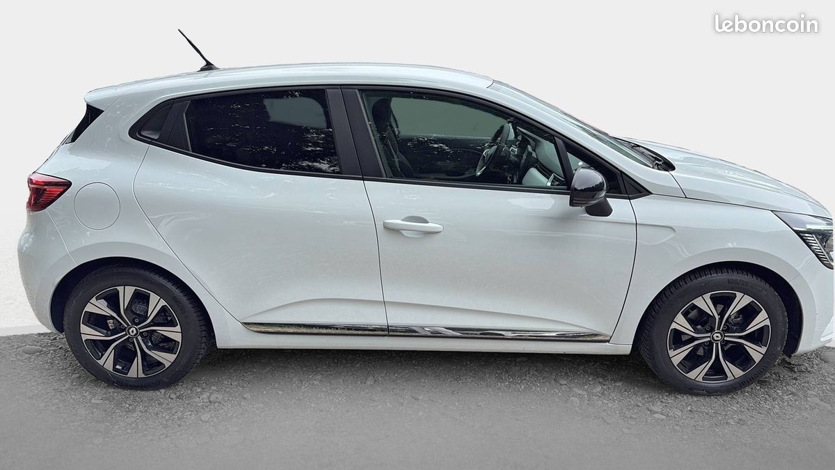 Renault clio tce 90 evolution (image 23)