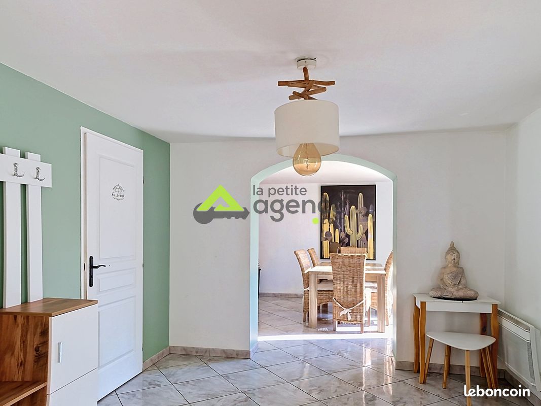 Maison 6 pièces 164 m² · à Ahun · 164 m² · 149 500 €