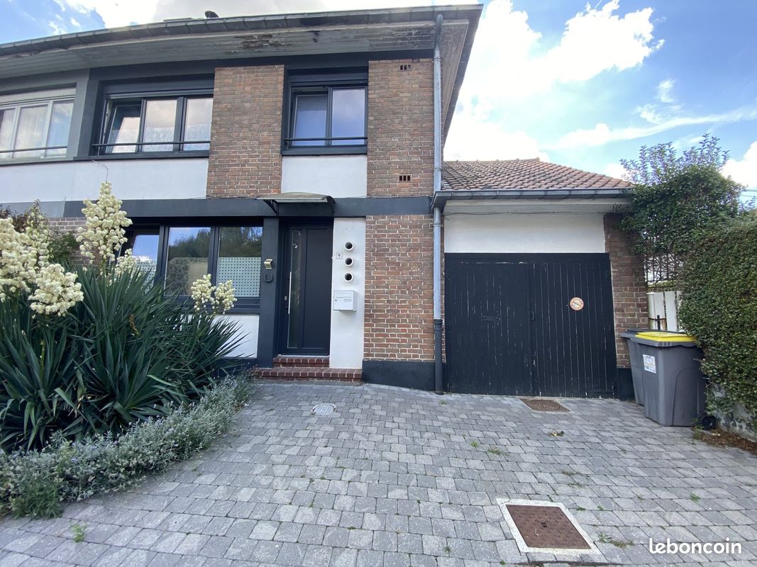 Maison 6 pièces 105 m² · à Tourcoing · 105 m² · 250 000 €