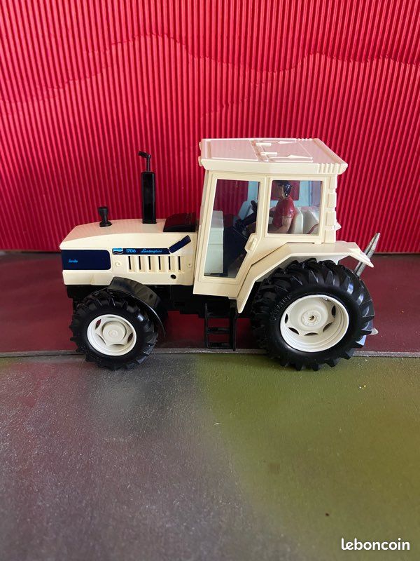 Lamborghini 1706 blanc Britains (image 2)